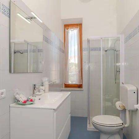 Casa Vittoria Apartment *